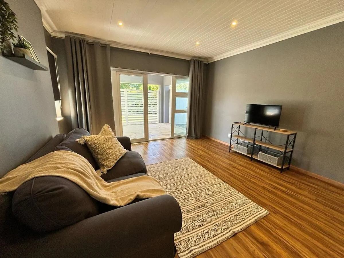 Lägenhet Prospect Cottage B Port Elizabeth Sydafrika